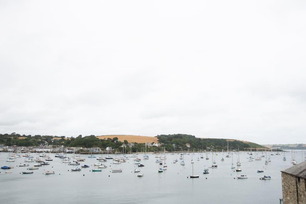 4 Bedroom With Panoramic Harbour Views * Falmouth